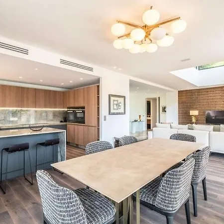 With Private Pool For 14 People Ferienhaus