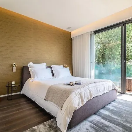 With Private Pool For 14 People Ferienhaus *